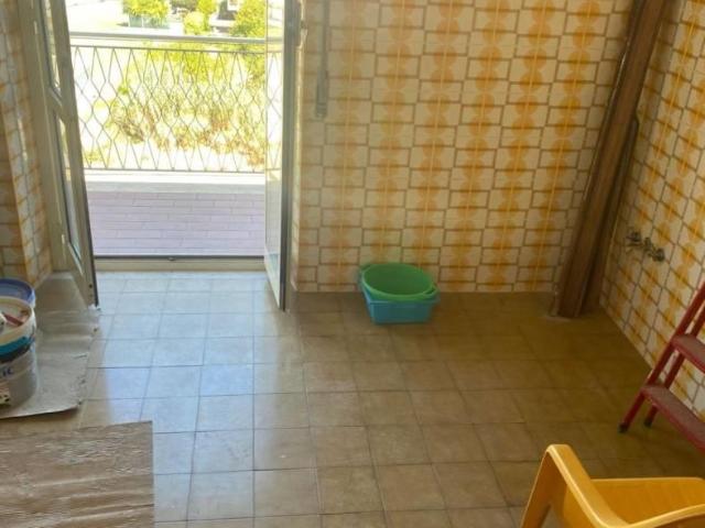 Affittasi Appartamento, STANZA ARREDATA euro 500 Annunci Roma, Frazione Giardinetti Rif.628495