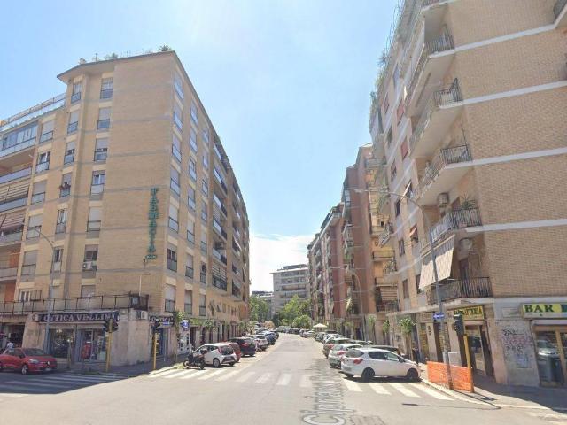 Affittasi Appartamento, TIBURTINA trilocale con BALCONE e TERRAZZO Annunci Roma Roma Rif.616288