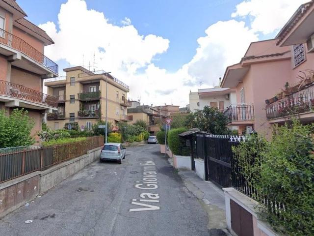 Affittasi Appartamento, TOR VERGATA SINGOLA con SPESE COMPRESE Annunci Roma, Zona Torre Angela Rif.616297
