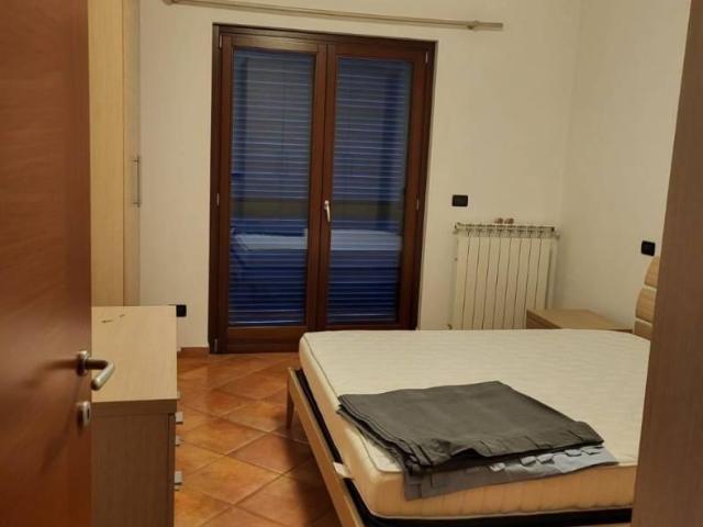 Affittasi Appartamento, Torrino Mezzocammino affittasi bilocale arredato Annunci Roma Roma Rif.629792