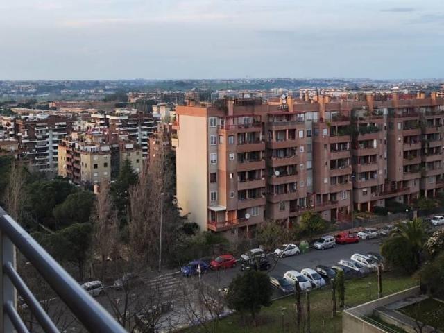 Affittasi Appartamento, Torrino nord Delizioso appartamento luminoso Annunci Roma, Zona Torrino Rif.633518