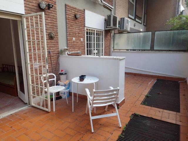 Affittasi Appartamento, TRASTEVERE – APPARTAMENTO TRILOCALE CON AMPIO GIARDINO Annunci Roma, Zona Trastevere Rif.634599