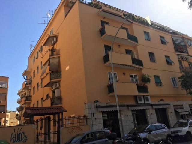 Affittasi Appartamento, Trilocale Annunci Roma Roma Rif.647304