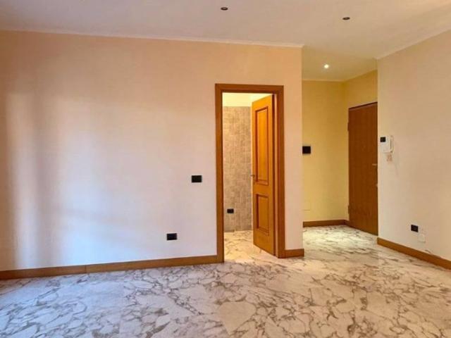 Affittasi Appartamento, Trilocale Annunci Roma, Zona Torrino Rif.629748