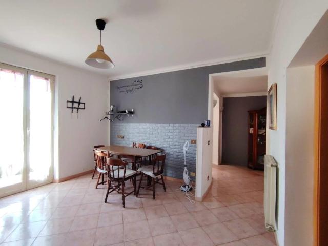 Affittasi Appartamento, Trilocale Annunci Roma, Zona Acilia Rif.646367