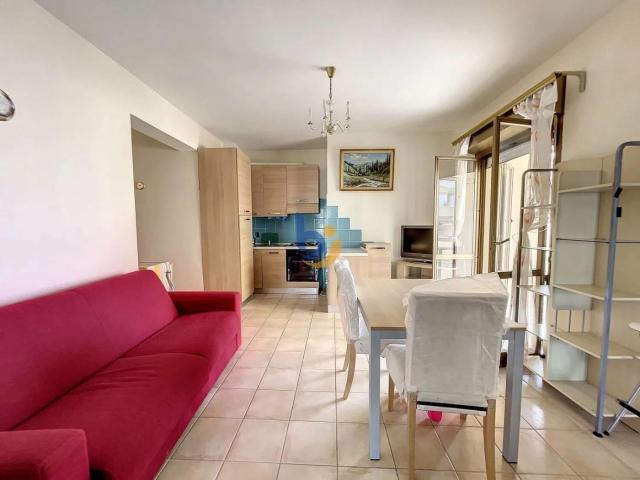 Affittasi Appartamento, Trilocale in via Saffi, 2, Capolinaro, Santa Marinella Annunci Santa Marinella Roma Rif.626957