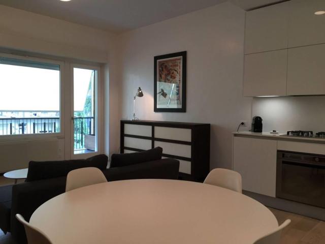 Affittasi Appartamento, *VIA ALBERTO CADLOLO – ADIACENZE HILTON Annunci Roma Roma Rif.636854