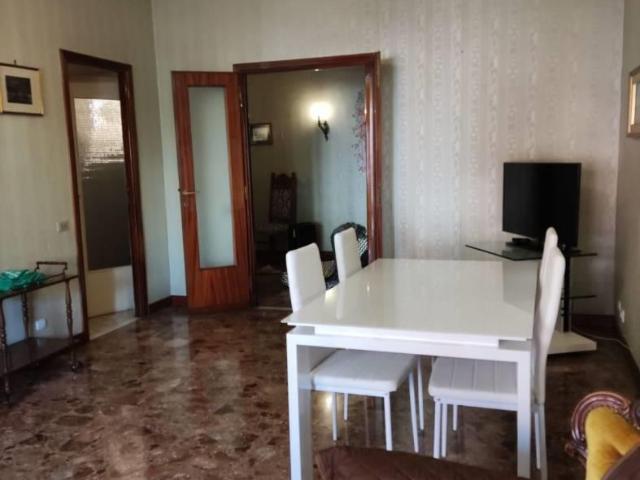 Affittasi Appartamento, VIA FRANCESCO MASSI Annunci Roma Roma Rif.639667