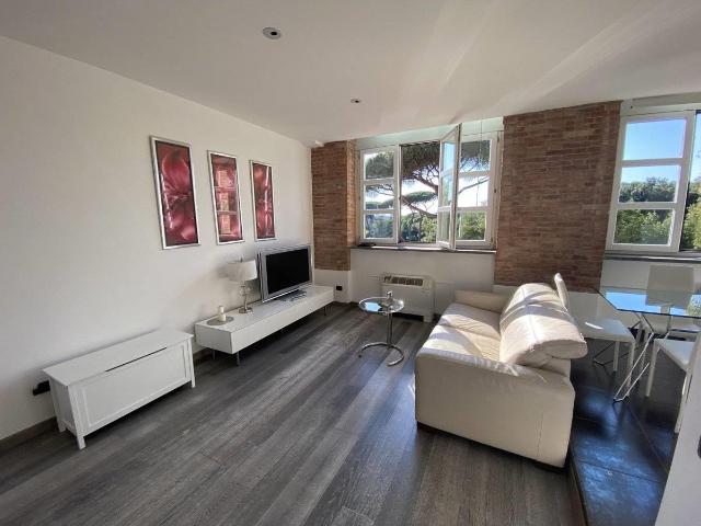 Affittasi Appartamento, Via Mecenate: Splendido appartamento su due livelli Annunci Roma Roma Rif.635786