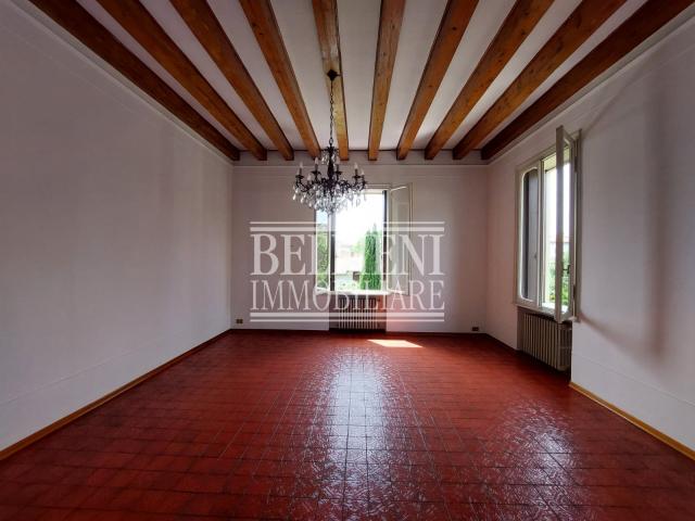 AFFITTASI APPERTAMENTO CON TRE CAMERE E GRANDE TERRAZZA SAN BORTOLO VICENZA