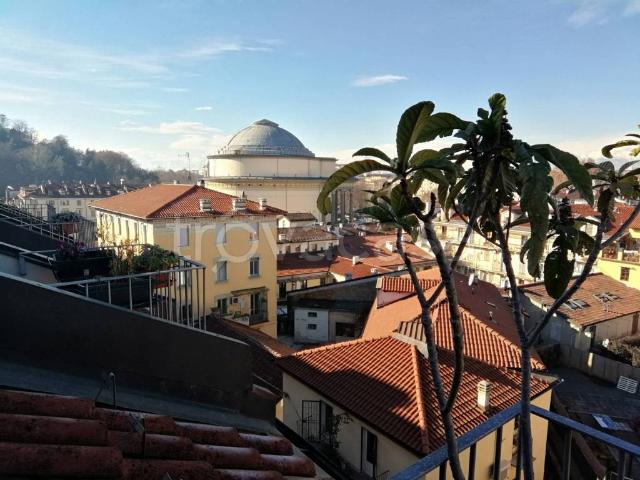Affittasi attico/mansarda a Torino via cosmo, 6, Gran Madre Crimea