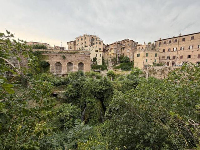 Affittasi bilocale a Tivoli piazza Massimo, Centro storico