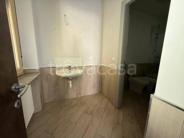 Affittasi bilocale a Caselle Torinese via Roma, 39