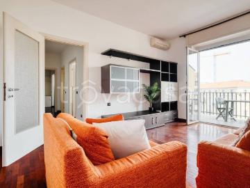 Appartamento in affitto a Zona 7 - Terrazzo