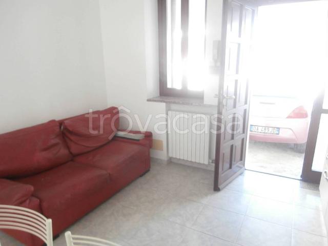 Affittasi bilocale a Muggiò via Baruso, 25