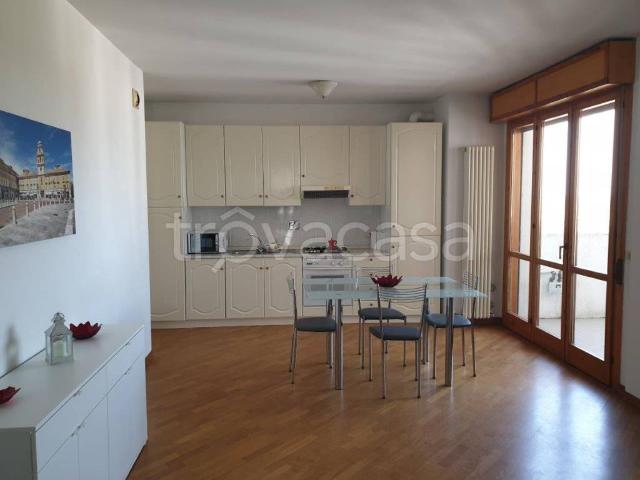 Affittasi bilocale a Parma, Paradigna Centro Torri