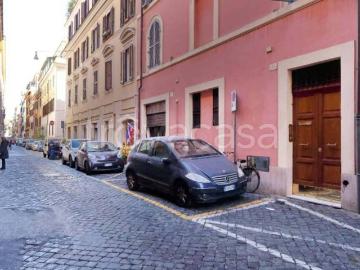 Affittasi bilocale a Roma, Borgo