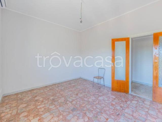 Affittasi bilocale a Roma via degli Anemoni, Centocelle