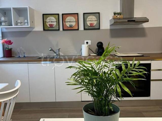 Affittasi monolocale a Milano via Carlo Boncompagni, 3B, Bologna Sulmona