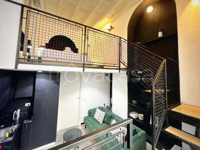 Affittasi monolocale a Milano via Lazzaro Palazzi, Porta Venezia