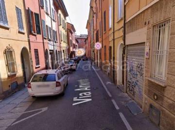 Affittasi monolocale a Bologna via Arienti, Castiglione Tribunale
