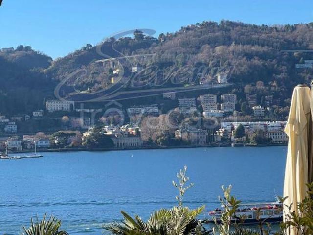 Affittasi monolocale a Como via Madonnetta, 32, Via Torno Via Geno