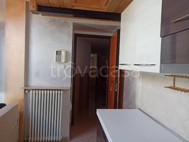 Affittasi mansarda a Vercelli via Carrozzino, 30
