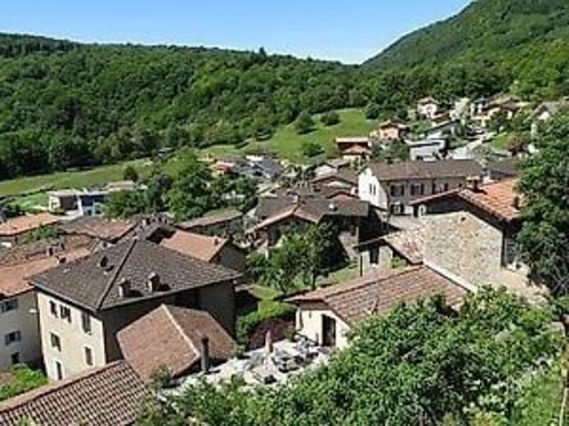 Affittasi Miglieglia Casa con 4 locali