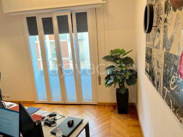 Affittasi quadrilocale a Bologna, Marconi