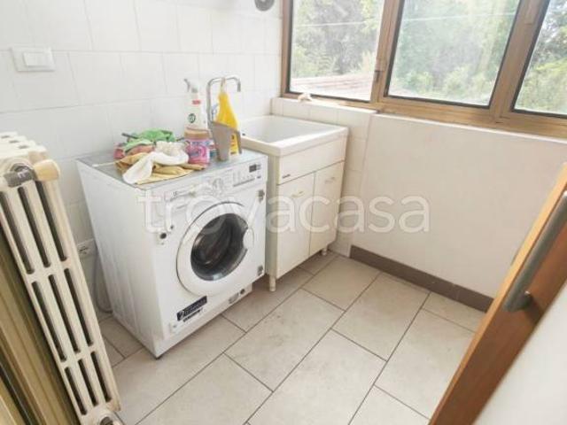 Affittasi quadrilocale a Montevarchi via Ammiraglio Burzagli