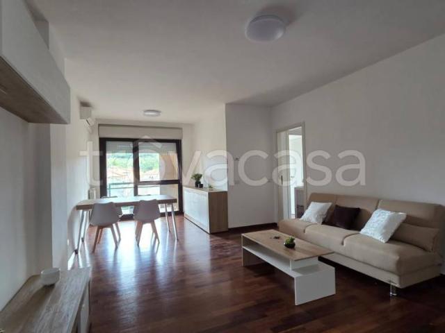 Affittasi quadrilocale a Perugia, Madonna Alta Prepo