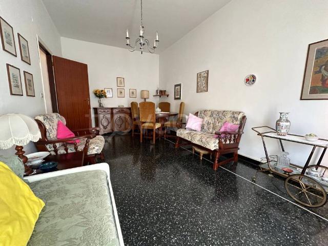 Affittasi trilocale a Cogoleto via San Lorenzo