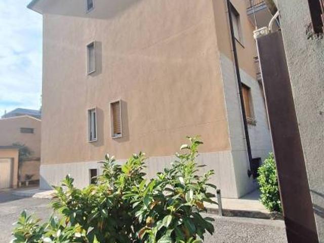 Affittasi trilocale a Brugherio via Don Mazzolari, 8