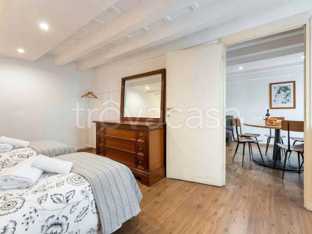 Affittasi trilocale a Firenze piazza Nazario Sauro, Santo Spirito