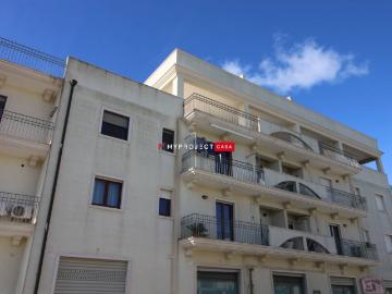 Affittasi trilocale a Martina Franca via Spirito Santo