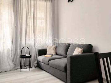 Affittasi trilocale a Milano, Cenisio