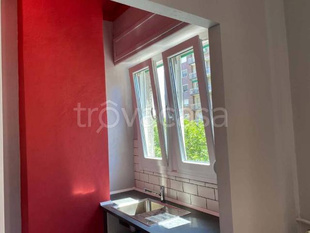 Affittasi trilocale a Milano corso Lodi, Corvetto