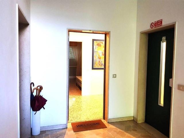Affittasi trilocale a Milano via Arezzo, 10, Bignami Ponale