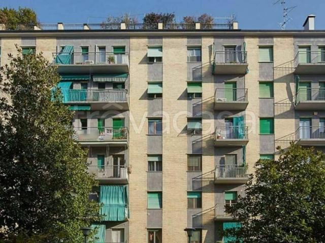 Affittasi trilocale a Milano via Fiuggi, Istria