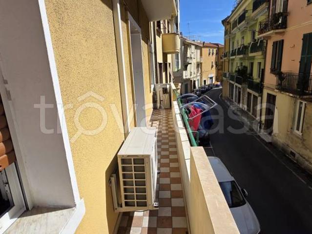 Affittasi trilocale a Sanremo, San Siro Casinò