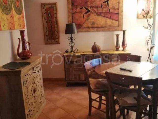 Affittasi trilocale a Palermo via Tommaso Aversa, 53, Noce