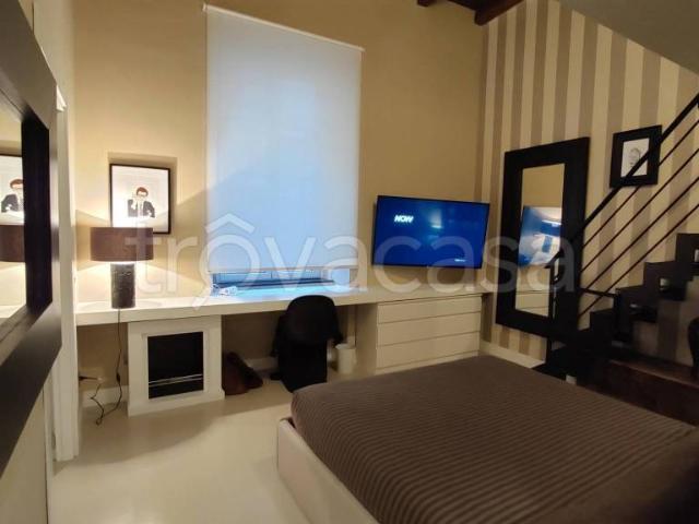 Affittasi trilocale a Roma via dei Coronari, Piazza Navona
