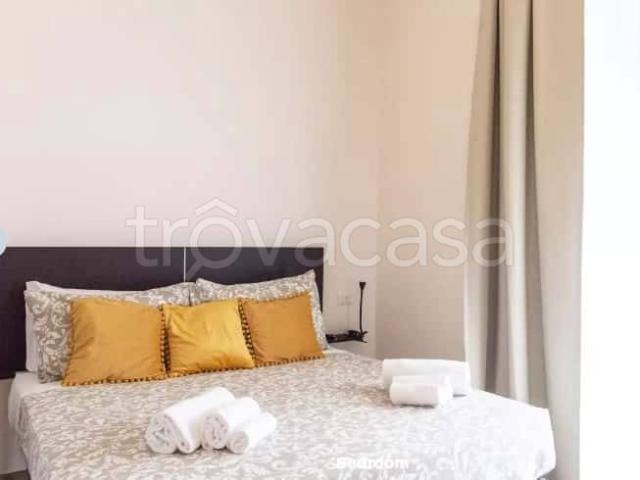 Affittasi trilocale a Roma via Tuscolana, Furio Camillo