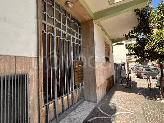 Affittasi trilocale a Roma, Appio latino