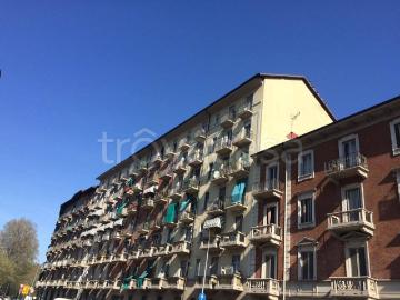 Affittasi trilocale a Torino corso Emilia, 34, Aurora