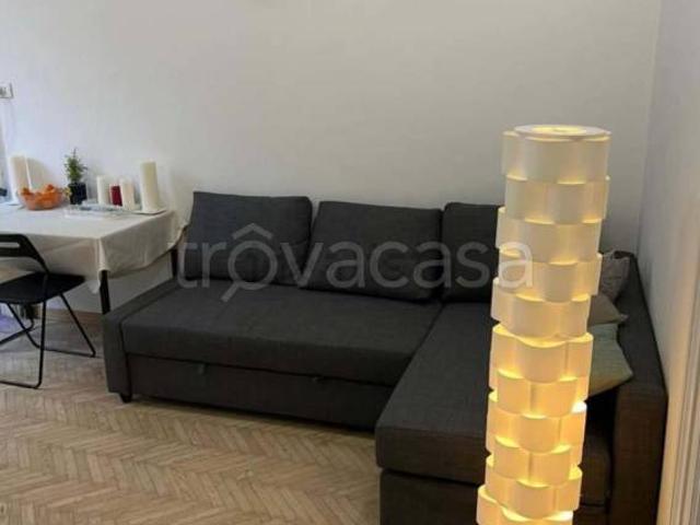 Affittasi trilocale a Torino via Buronzo, Campidoglio