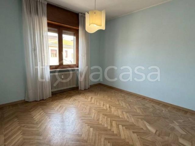 Affittasi trilocale a Vicenza via Giovanni Durando