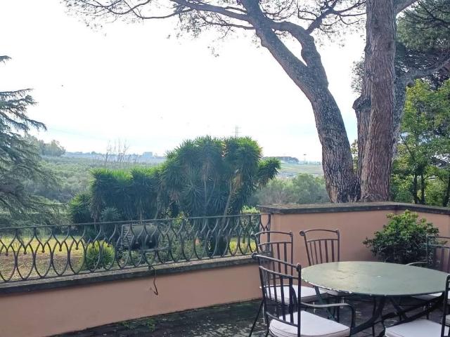 Affittasi Villa, Catel di Leva, appartamento in villa in locazione Annunci Roma, Frazione Castel Di Leva Rif.642371