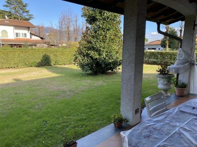 Affittasi villa a Forte dei Marmi