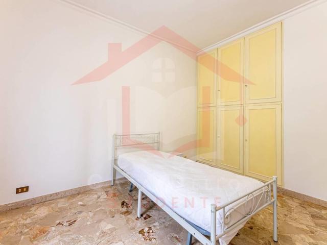 Affittasi Villa, Ampia stanza Singola Quartiere Rebibbia vicino METRO B Annunci Roma, Zona Ponte Mammolo Rif.626361